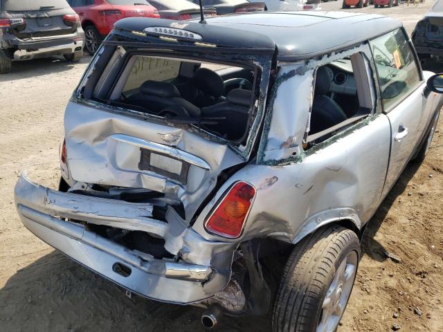 Photo 9 from auction – 2002 MINI COOPER with VIN WMWRC33442TC38076