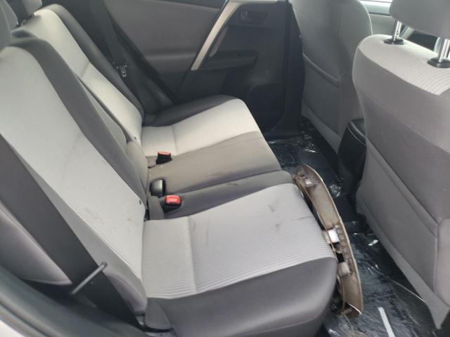 Photo 6 from auction – 2014 TOYOTA RAV4 LE with VIN 2T3ZFREV8EW079919