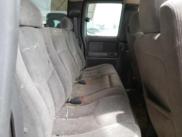 Photo 6 from auction – 2003 CHEVROLET SILVERADO with VIN 2GCEC19V231372255