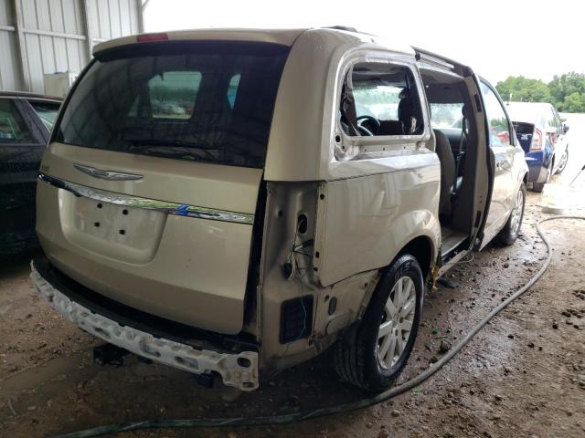 Photo 4 from auction – 2016 CHRYSLER TOWN & COU with VIN 2C4RC1AG1GR246605