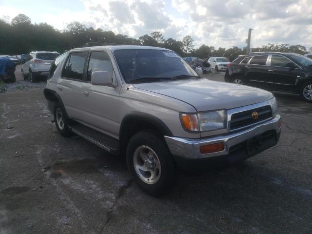 TOYOTA 4RUNNER SR 1998 with VIN JT3GN86R4W0059389 - Photo from auction