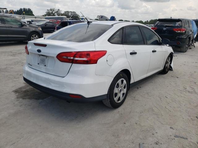 Photo 4 from auction – 2016 FORD FOCUS S with VIN 1FADP3E20GL256596