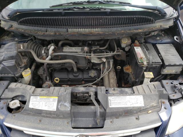 Photo 7 from auction – 2005 CHRYSLER TOWN & COU with VIN 2C4GP54L75R355871