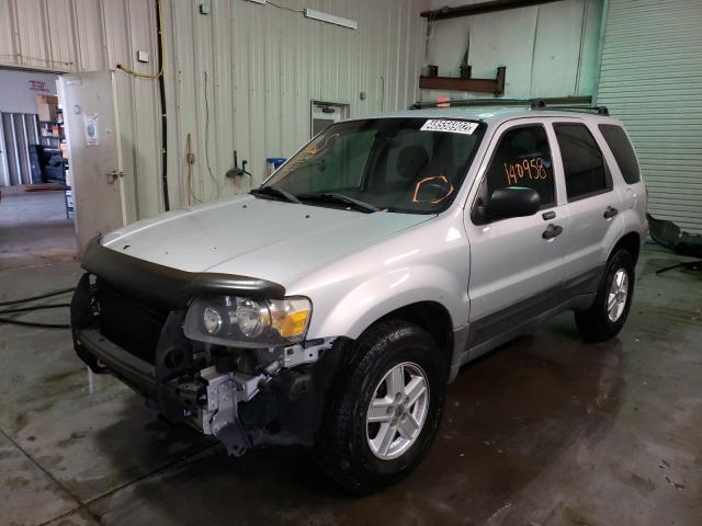 Photo 2 from auction – 2005 FORD ESCAPE XLS with VIN 1FMYU02Z45DA17933