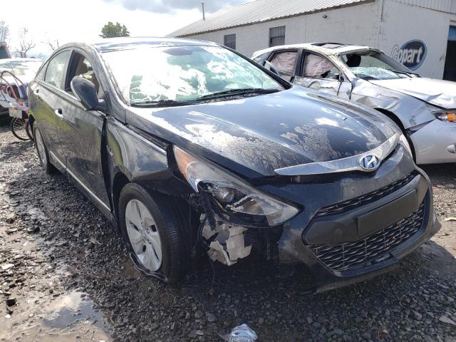 HYUNDAI SONATA HYB 2013 with VIN KMHEC4A42DA050593 - Photo from auction