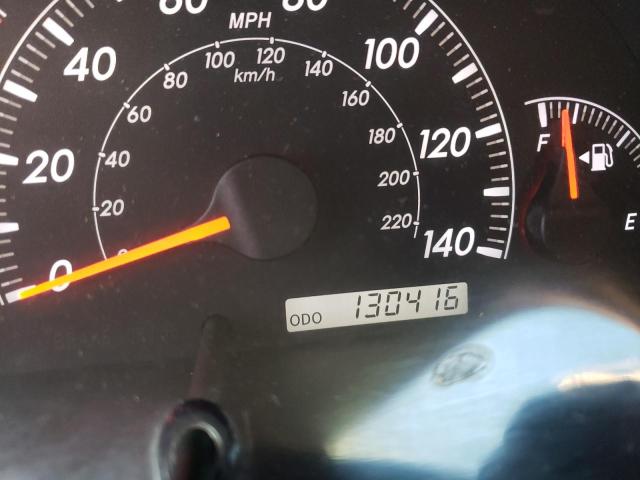 Photo 8 from auction – 2005 TOYOTA CAMRY LE with VIN 4T1BF30KX5U096239