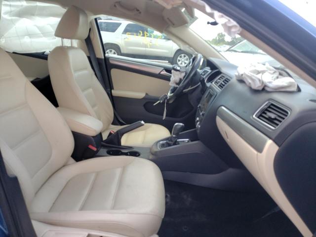 Photo 5 from auction – 2017 VOLKSWAGEN JETTA SE with VIN 3VWDB7AJ8HM340160