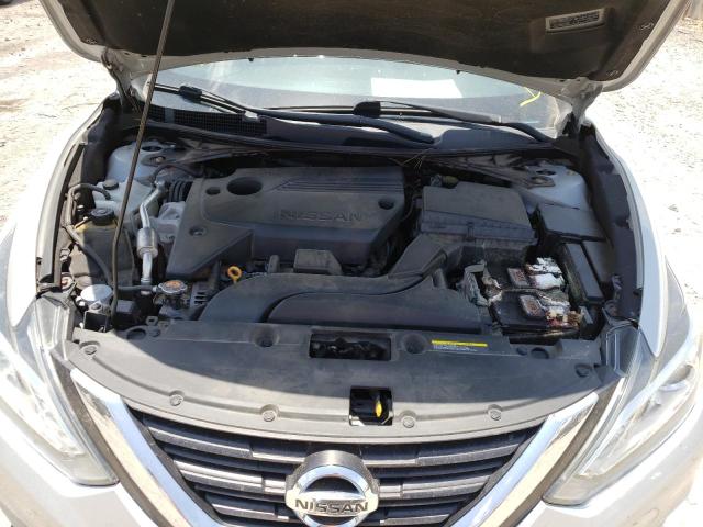Photo 7 from auction – 2017 NISSAN ALTIMA 2.5 with VIN 1N4AL3APXHC195033