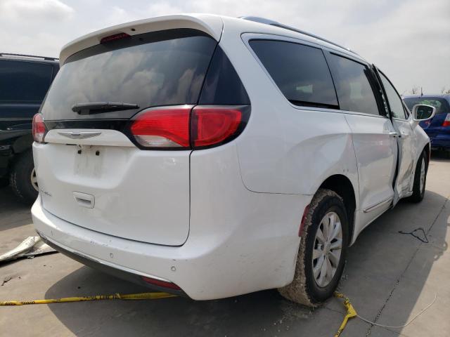 Photo 4 from auction – 2019 CHRYSLER PACIFICA T with VIN 2C4RC1BG4KR582854