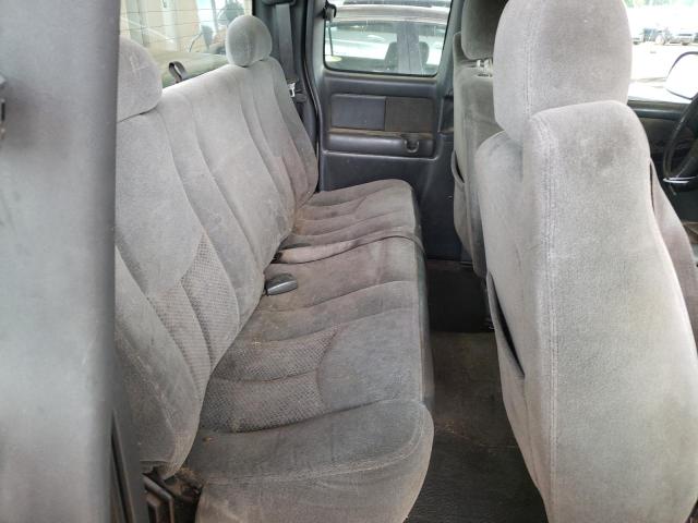 Photo 6 from auction – 2003 CHEVROLET SILVERADO with VIN 2GCEC19T331230074