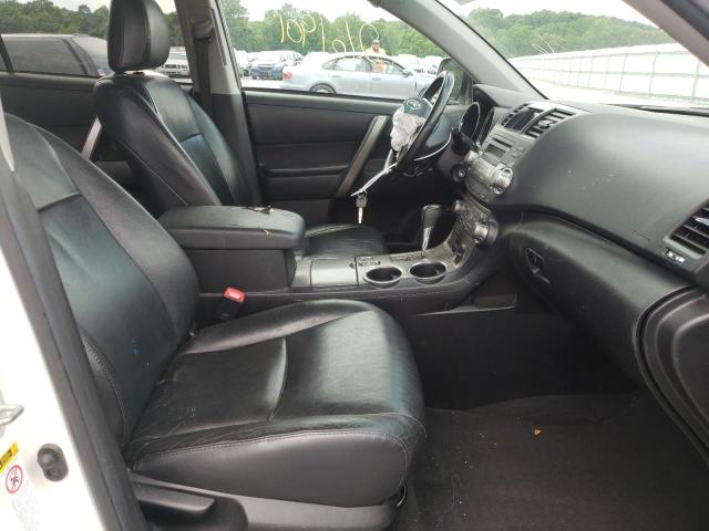 Photo 5 from auction – 2010 TOYOTA HIGHLANDER with VIN 5TDKK3EH5AS007933