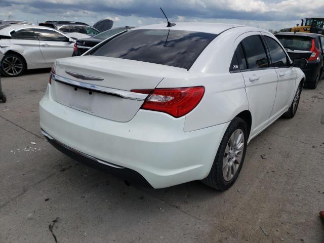 Photo 4 from auction – 2014 CHRYSLER 200 LX with VIN 1C3CCBAB3EN140784