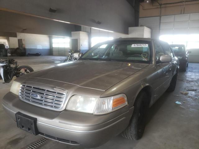 Photo 2 from auction – 2002 FORD CROWN VICT with VIN 2FAFP73W12X152149