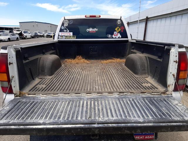 Photo 6 from auction – 2002 CHEVROLET SILVERADO with VIN 1GCEK14X62Z222537
