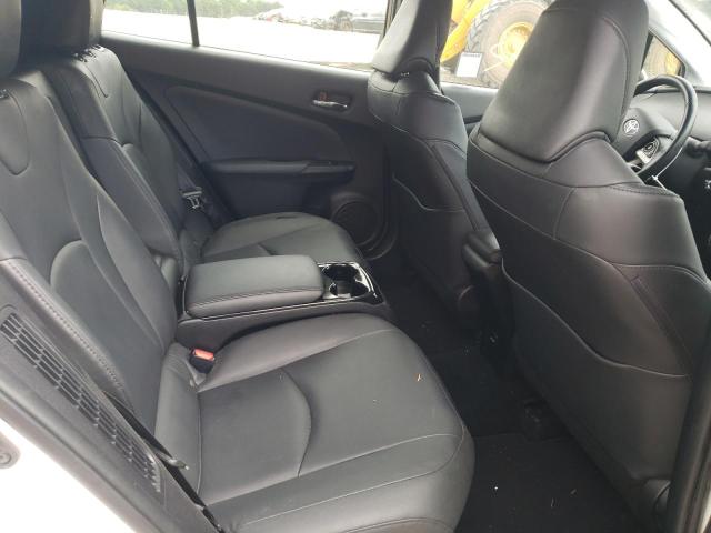 Photo 6 from auction – 2018 TOYOTA PRIUS PRIM with VIN JTDKARFP0J3080575