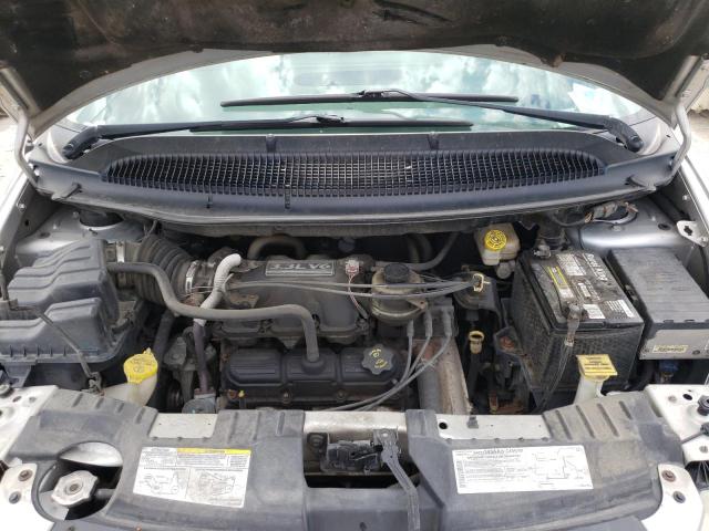 Photo 7 from auction – 2005 CHRYSLER TOWN & COU with VIN 1C4GP45R55B371076
