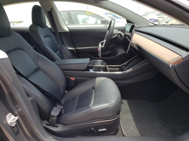 Photo 5 from auction – 2018 TESLA MODEL 3 with VIN 5YJ3E1EA3JF163427