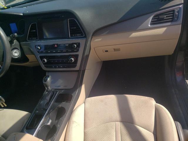 Photo 9 from auction – 2016 HYUNDAI SONATA SE with VIN 5NPE24AF8GH320769