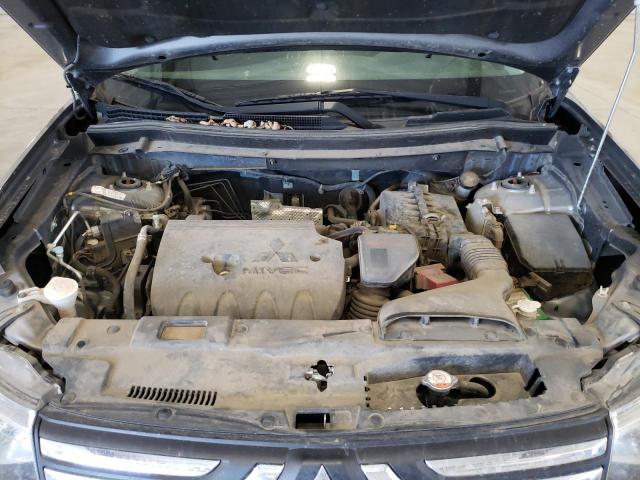 Photo 7 from auction – 2014 MITSUBISHI OUTLANDER with VIN JA4AZ3A38EZ014424