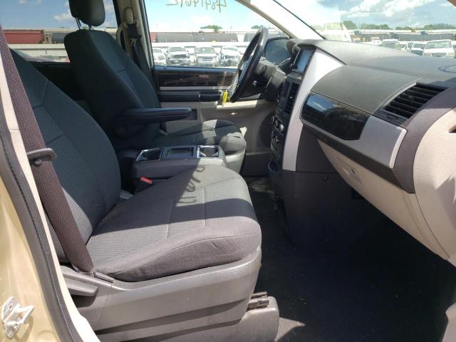 صورة رقم 5 من المزاد - 2010 DODGE GRAND CARA مع VIN 2D4RN6DX2AR429931