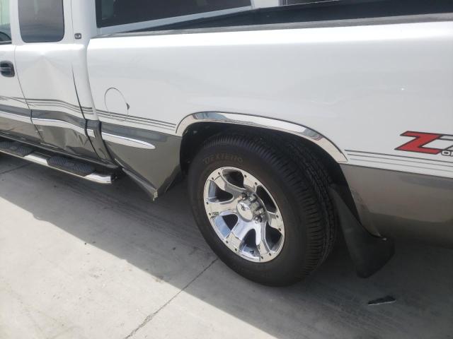 Photo 9 from auction – 2000 GMC NEW SIERRA with VIN 2GTEK19V4Y1320314