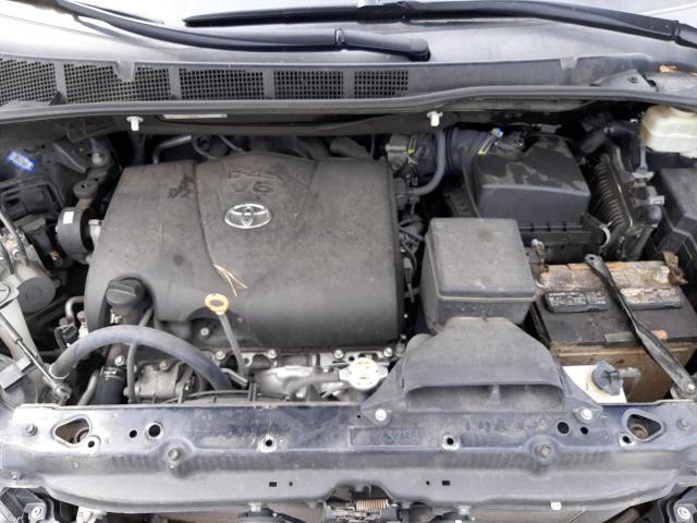 Photo 7 from auction – 2017 TOYOTA SIENNA XLE with VIN 5TDYZ3DC5HS789897
