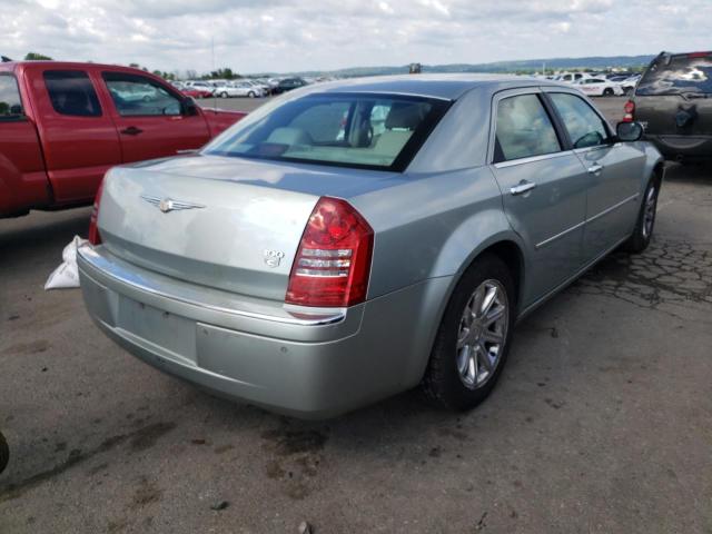 Photo 4 from auction – 2005 CHRYSLER 300C with VIN 2C3AA63H35H673832