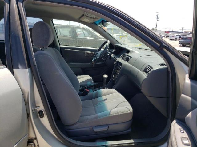 Photo 5 from auction – 2001 TOYOTA CAMRY CE with VIN 4T1BG22K41U018134