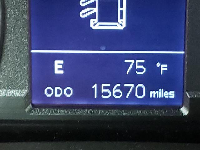 Photo 8 from auction – 2019 TOYOTA 4RUNNER with VIN JTEBU5JR3K5694403