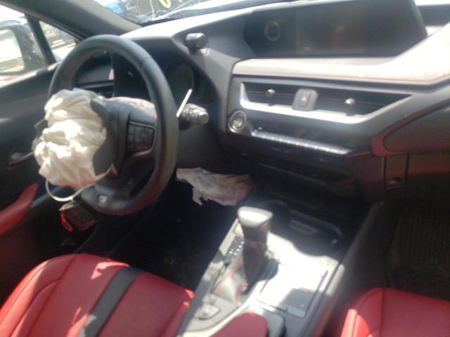 Photo 9 from auction – 2019 LEXUS UX 200 with VIN JTHY3JBH2K2006259