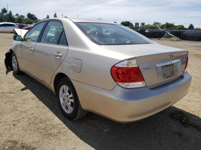 Photo 3 from auction – 2005 TOYOTA CAMRY LE with VIN 4T1BF30KX5U096239