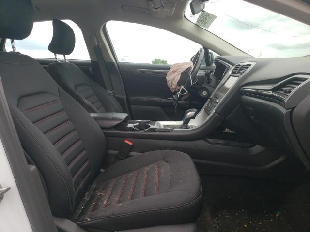 Photo 5 from auction – 2016 FORD FUSION SE with VIN 3FA6P0HD1GR301325