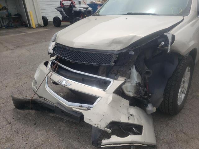 Photo 9 from auction – 2010 CHEVROLET TRAVERSE L with VIN 1GNLVFED1AS149494