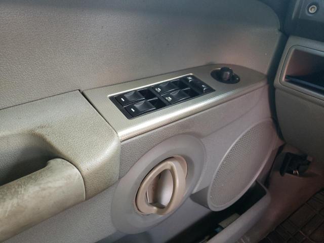 Photo 10 from auction – 2006 JEEP COMMANDER with VIN 1J8HG48N06C156416