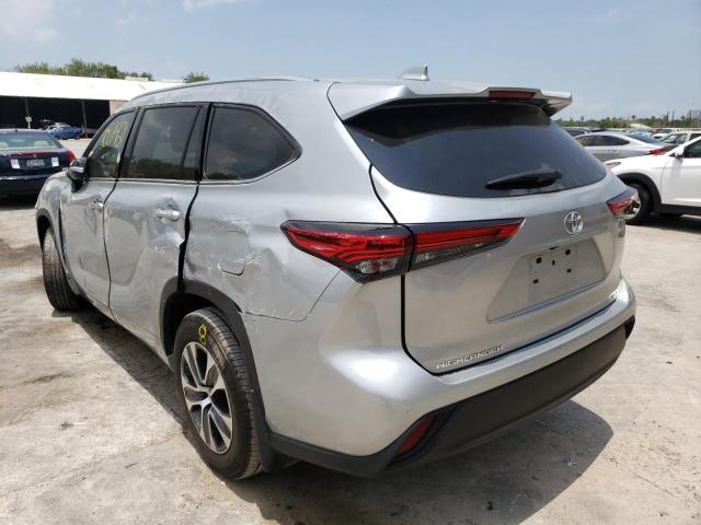 Photo 3 from auction – 2021 TOYOTA HIGHLANDER with VIN 5TDGZRAH3MS047930
