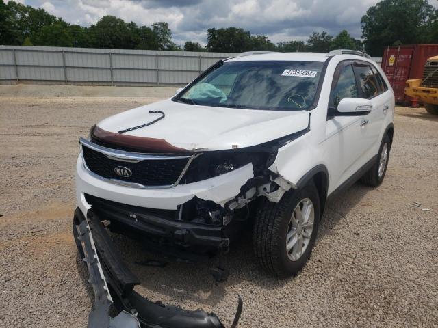 Photo 2 from auction – 2015 KIA SORENTO LX with VIN 5XYKT3A64FG597922