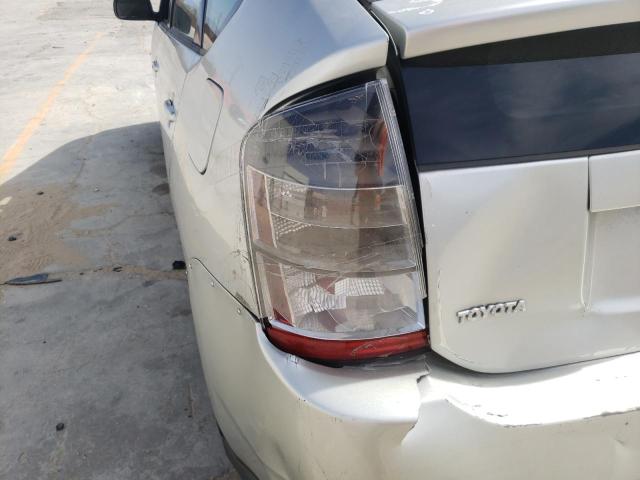 Photo 9 from auction – 2005 TOYOTA PRIUS with VIN JTDKB20U153028963