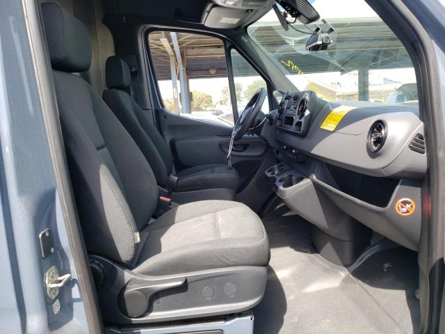 Photo 5 from auction – 2019 MERCEDES-BENZ SPRINTER 2 with VIN WD4PF0CDXKP085022