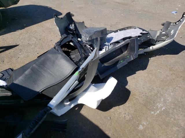 Photo 9 from auction – 2015 TOYOTA RAV4 LIMIT with VIN 2T3DFREV9FW245635