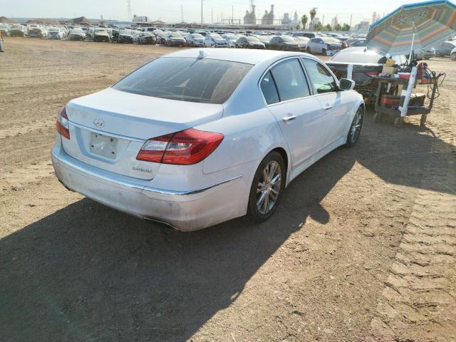 Photo 4 from auction – 2013 HYUNDAI GENESIS 3. with VIN KMHGC4DD5DU254338