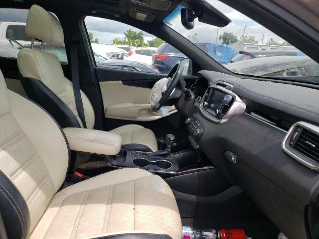 Photo 5 from auction – 2017 KIA SORENTO SX with VIN 5XYPKDA55HG304764