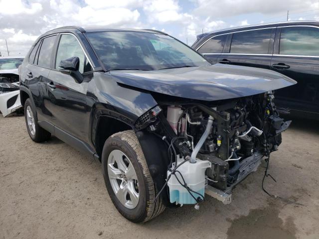 Photo 1 from auction – 2021 TOYOTA RAV4 XLE with VIN 2T3W1RFV7MC167845