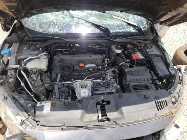 Photo 7 from auction – 2018 HONDA CIVIC LX with VIN 19XFC2E51JE008201