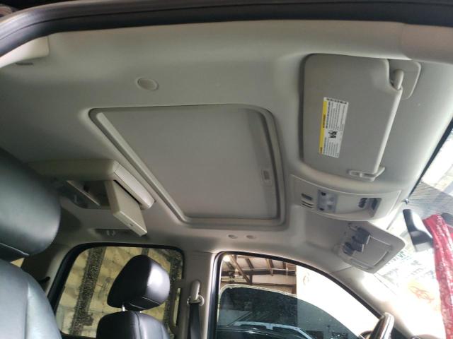 Photo 9 from auction – 2010 GMC YUKON DENA with VIN 1GKUKEEF3AR284943