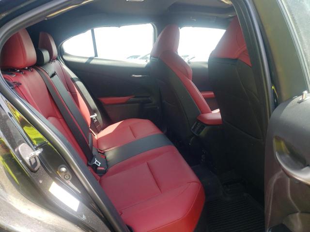 Photo 6 from auction – 2019 LEXUS UX 200 with VIN JTHY3JBH2K2006259