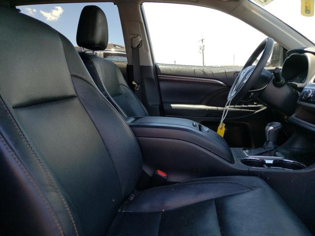 Zdjęcie 5 z aukcji – 2016 TOYOTA HIGHLANDER z VIN 5TDDCRFH6GS018195