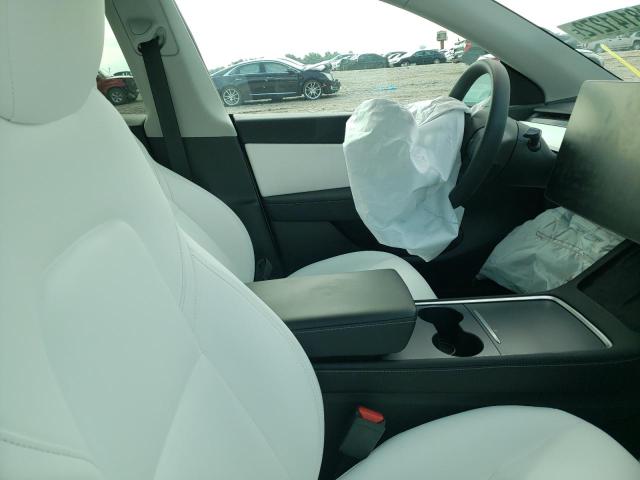 Photo 5 from auction – 2021 TESLA MODEL Y with VIN 5YJYGAEE7MF293220