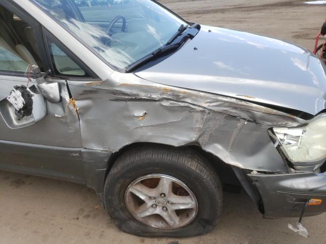 Photo 9 from auction – 2002 LEXUS RX 300 with VIN JTJHF10U720268053