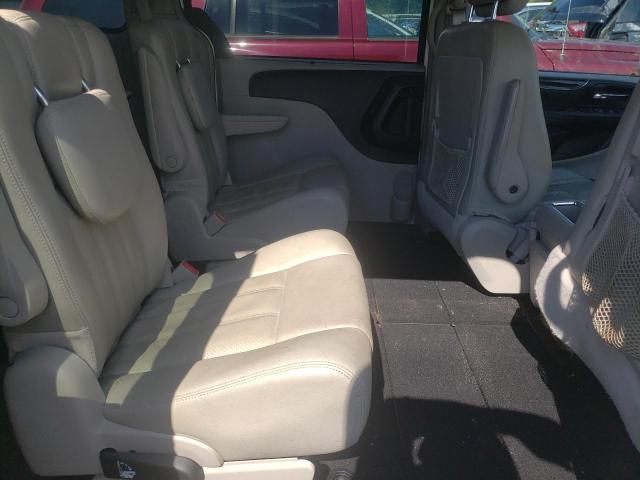 Photo 6 from auction – 2013 CHRYSLER TOWN & COU with VIN 2C4RC1CG3DR569028