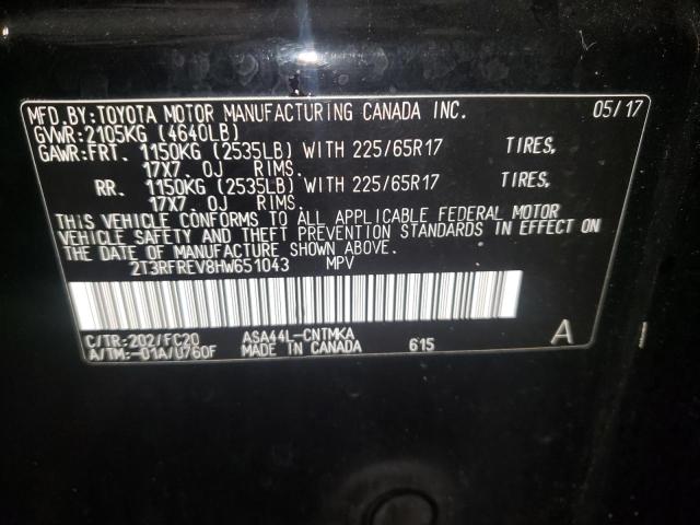 Photo 10 from auction – 2017 TOYOTA RAV4 XLE with VIN 2T3RFREV8HW651043